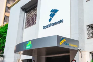Foto Fachada GoiasFomento scaled 1
