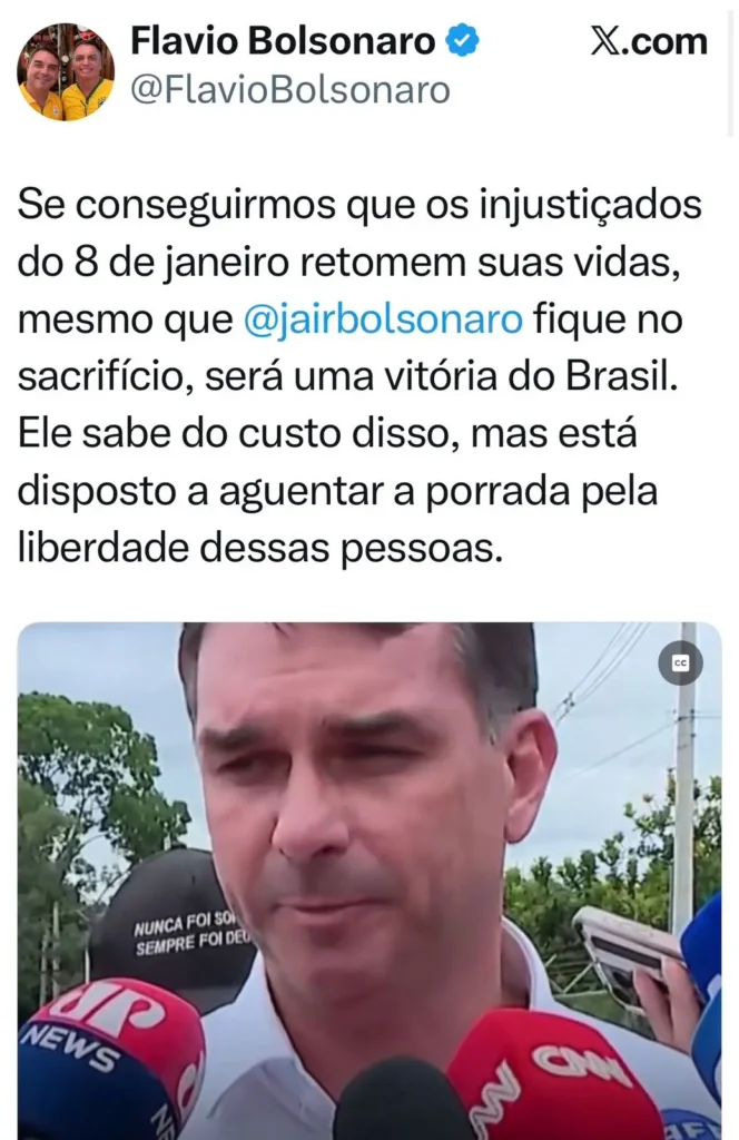 Flávio visita Bolsonaro na prisão e reforça pedido de cirurgia 2 Bolsonaro