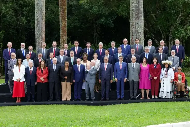 Lula afasta Celso Sabino e entrega Turismo novamente ao União Brasil 2 Lula