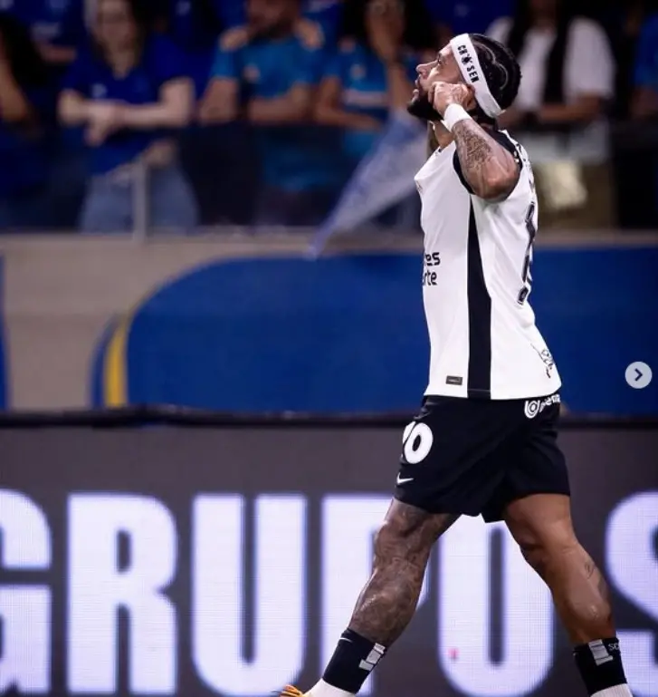 Corinthians supera Cruzeiro no Mineirão e larga na frente pela vaga na final da Copa do Brasil 2 image 2025 12 11T124757.540