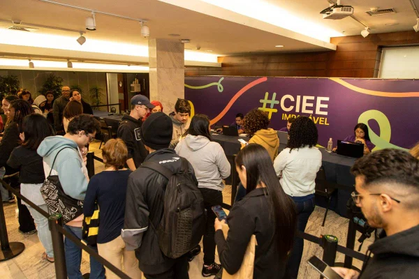 sao sebastiao recebe mutirao do ciee com servicos e vagas para jovens