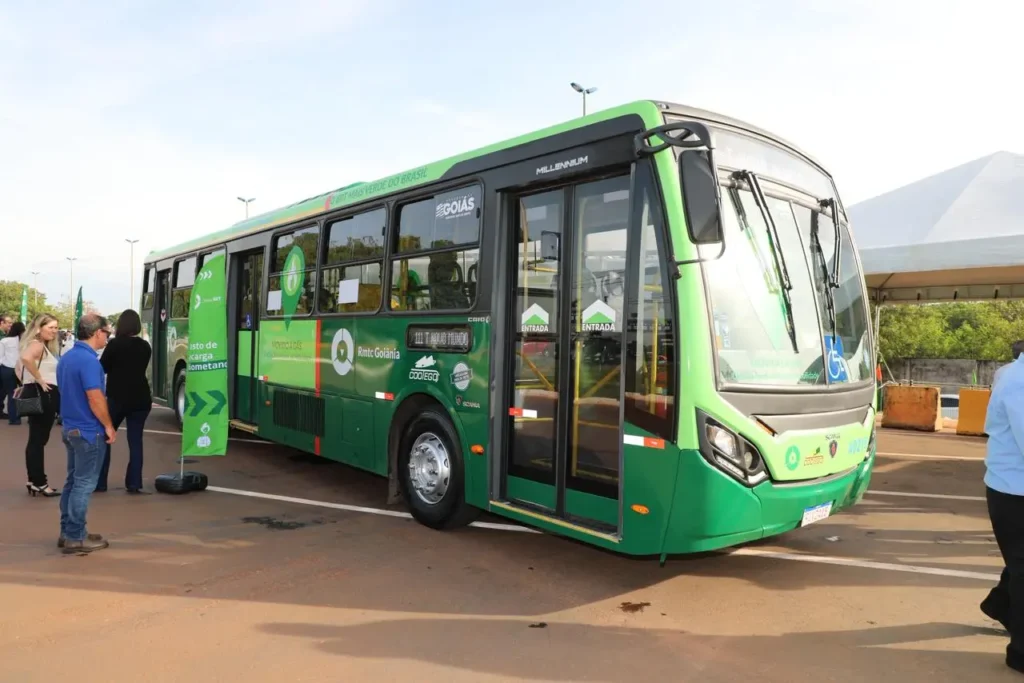 3b2a8feb 7245 4ef2 8cac 9059746138f7