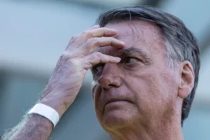 43b8b4d7 160825vs bolsonaro exames 061