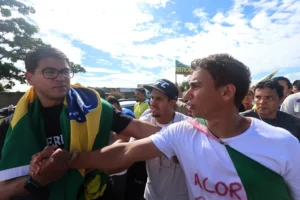 Nikolas, o único nome da direita capaz de falar aos corações bolsonaristas