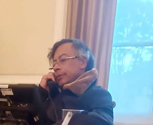 Trump e Petro retomam diálogo após dias de escalada verbal 2 trump