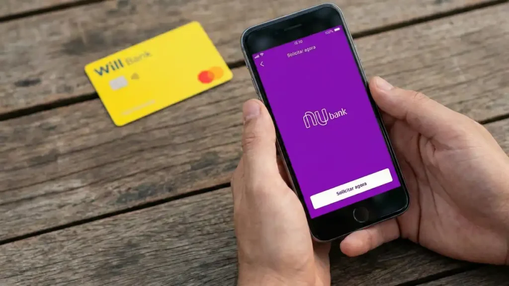 celular app nubank mesa madeira cartao will bank ao fundo 1024x576 1