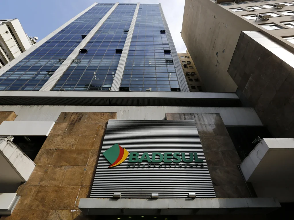 5276231 3f769b94c7f8136