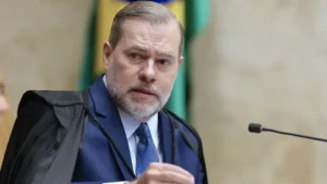Vazamento da reunião que tirou Toffoli do caso Master irrita ministros do STF