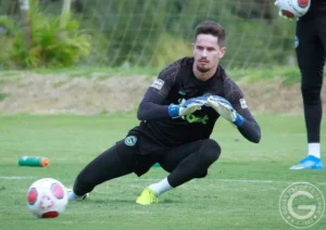 Goiás estreia na Copa do Brasil com foco na classificação