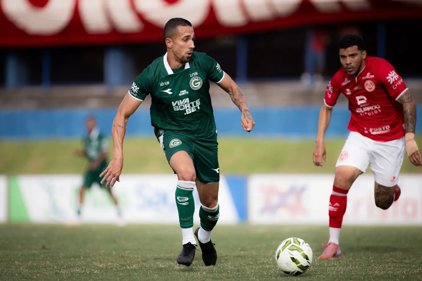 Goiás cede empate, Anapolina aproveita e semifinal pega fogo