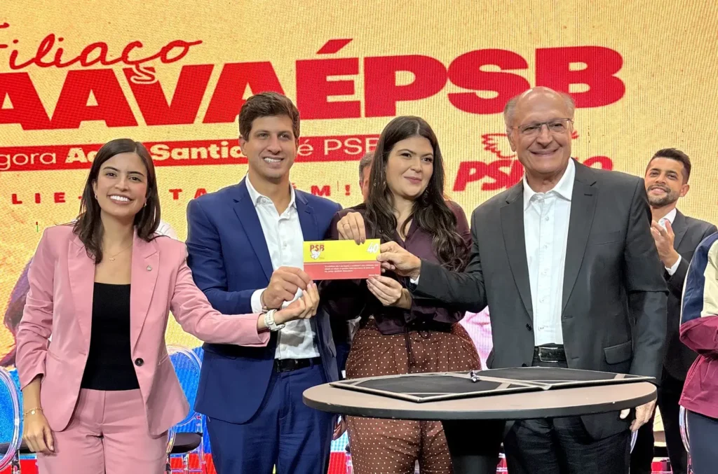Aava no PSB insere Goiás em articulação nacional e reacende debate sobre alianças