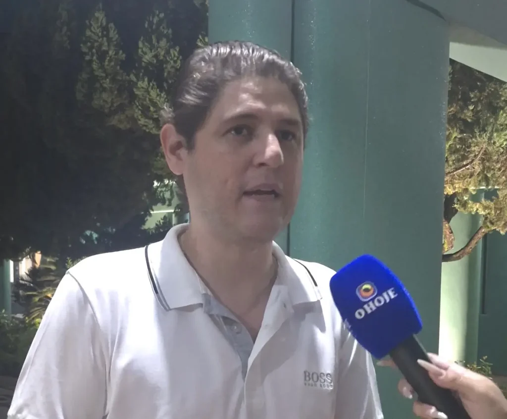 Troca de partido vira batalha de narrativa em Goiás