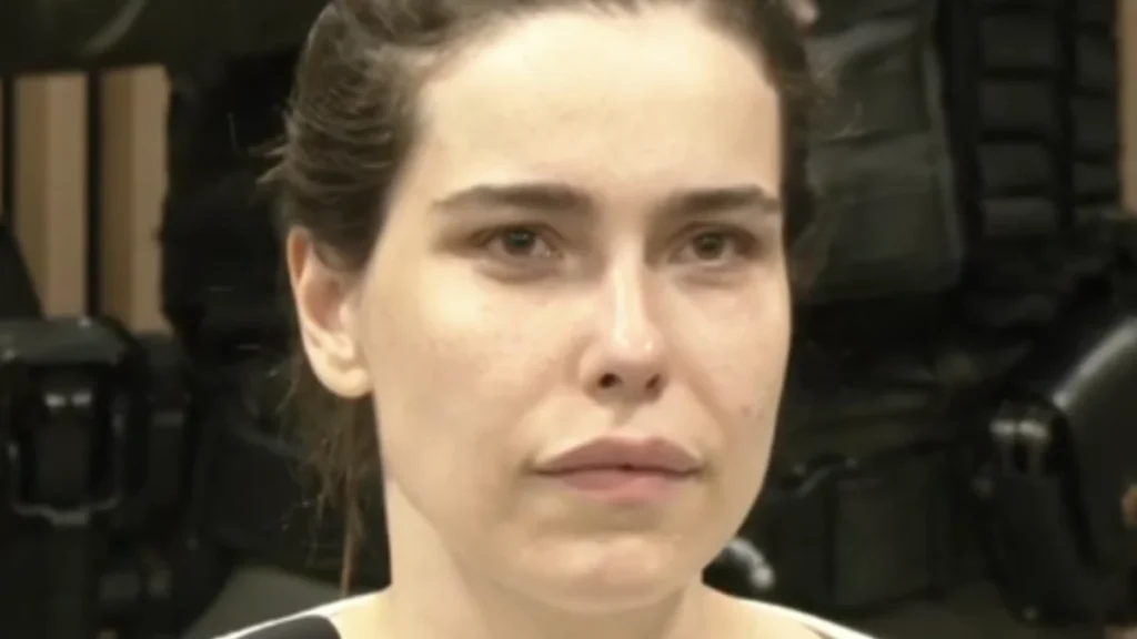 Advogada acusada de matar ex-sogro responde por extorsão e falsidade em nova audiência 2 f7a95a8b amanda partata 1200x675 1