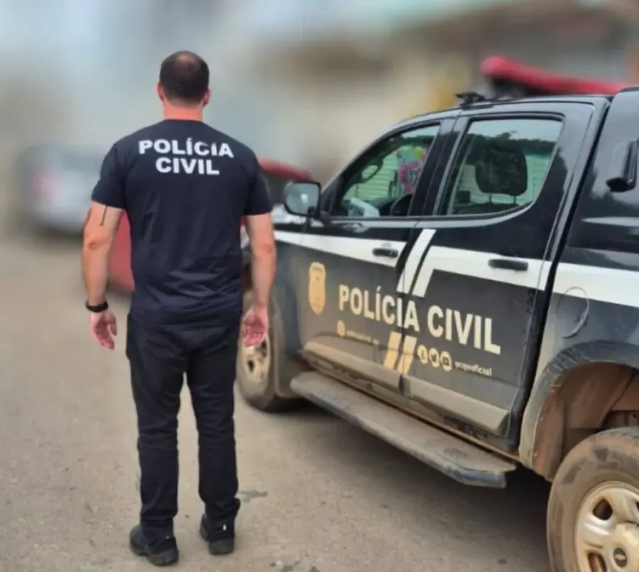 homem e preso apos ameacar companheira com faca e expulsa la de casa