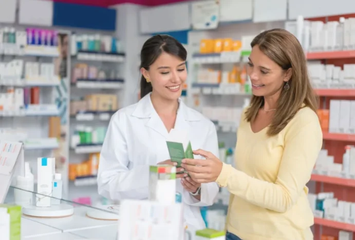 hubs de saude impulsionam resultados do varejo farmaceutico 691x469 1