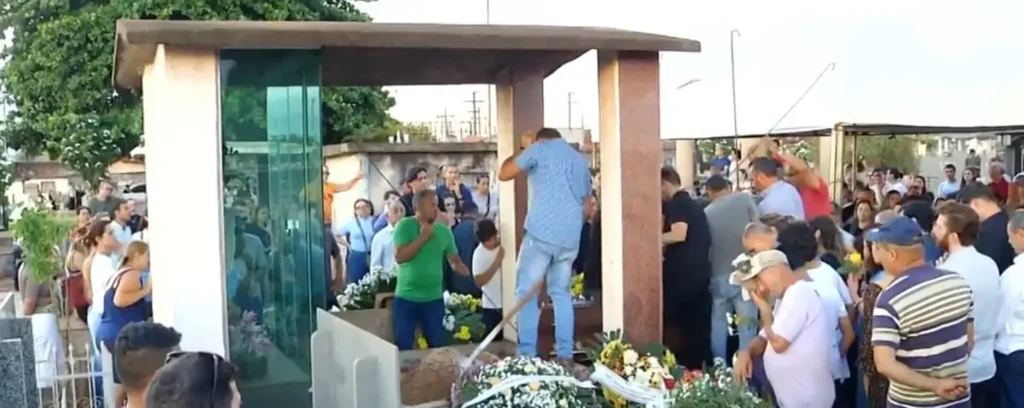 Enterro de Miguel Machado é marcado por forte comoção em Itumbiara 2 image 2026 02 13T100226.618