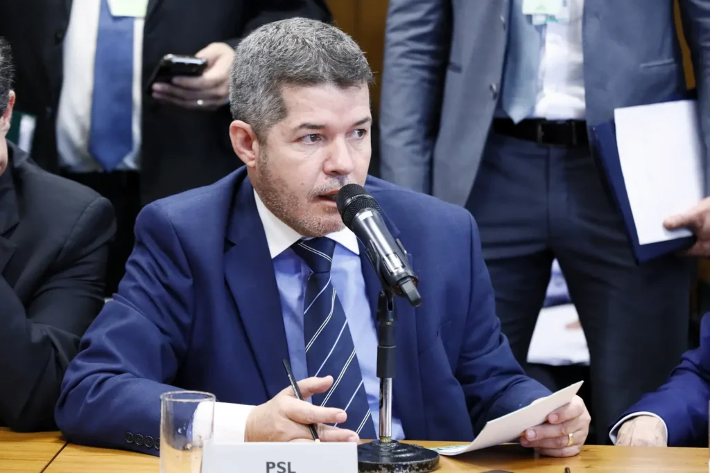 UB-PP e PSD priorizam chapa para Câmara dos Deputados em Goiás