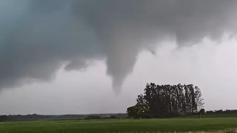 tornado1602.jpg 800x450 1