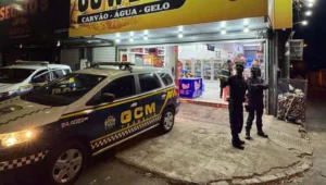 Goiânia zera homicídios na porta de distribuidoras de bebidas com aplicação de lei que limita horário de funcionamento