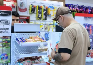 11 abre Mercado de trabalho goiano Foto IMB SGG