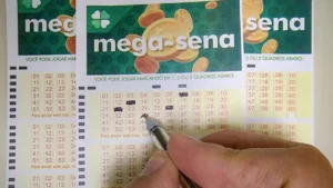 Mega-Sena ( Bilhete registrado em lotérica da capital acertou cinco dezenas)