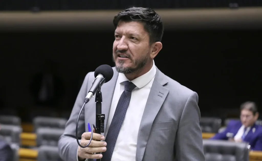 Glaustin da Fokus na Câmara dos Deputados