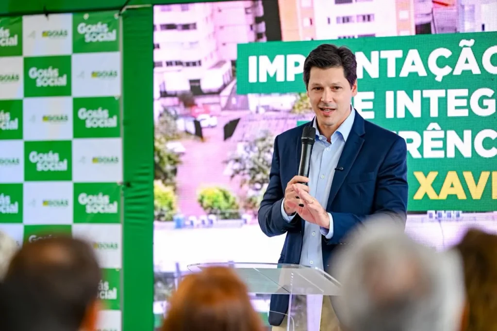 Agenda de Daniel se divide entre entregas e encontros com lideranças