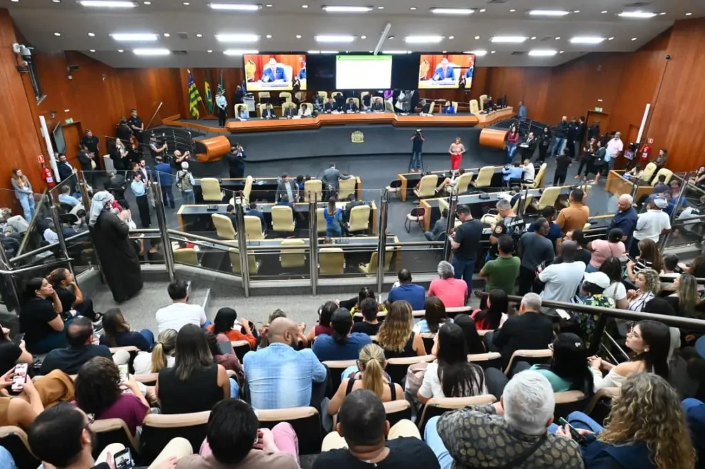 Goiânia mantém decreto de calamidade mesmo com arrecadação de R$ 10 bilhões e superávit nas contas