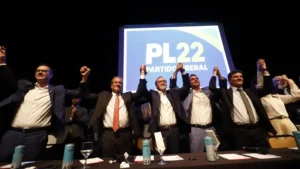 Moro se filia ao PL para disputar governo do Paraná com apoio de Flávio Bolsonaro