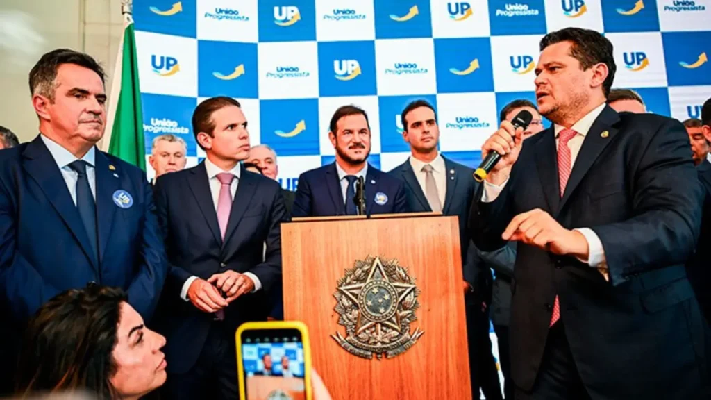 TSE oficializa federação União Progressista