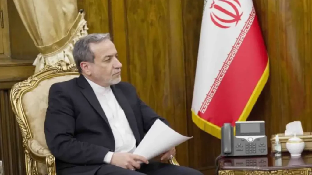 Abbas Araghchi revela o Irã está garantindo passagem segura de alguns países no Estreito de Ormuz