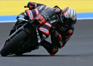 MotoGP: Bezzecchi desbanca Marquez e Di Giannantonio e vence GP do Brasil