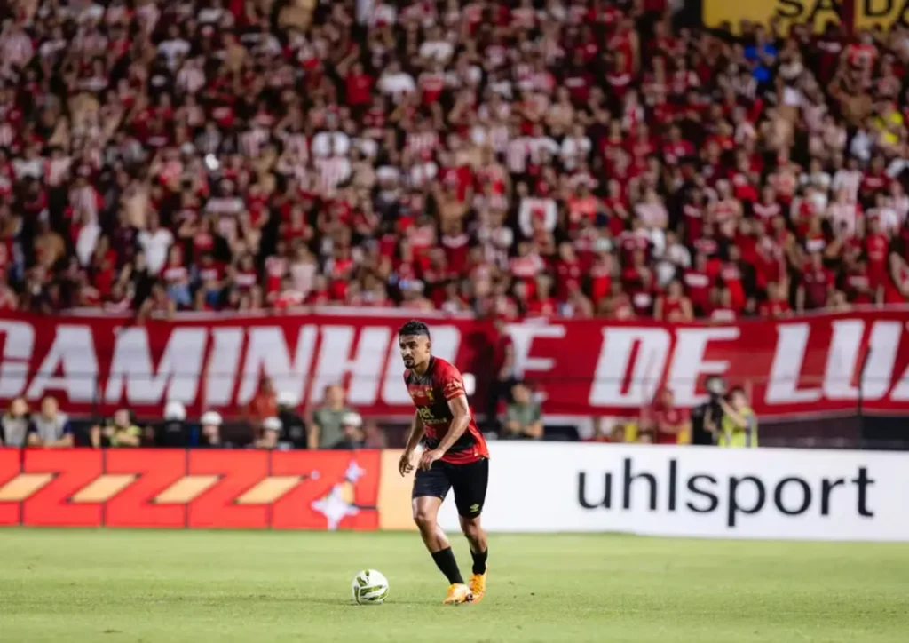 Goiás faz proposta por zagueiro do Sport