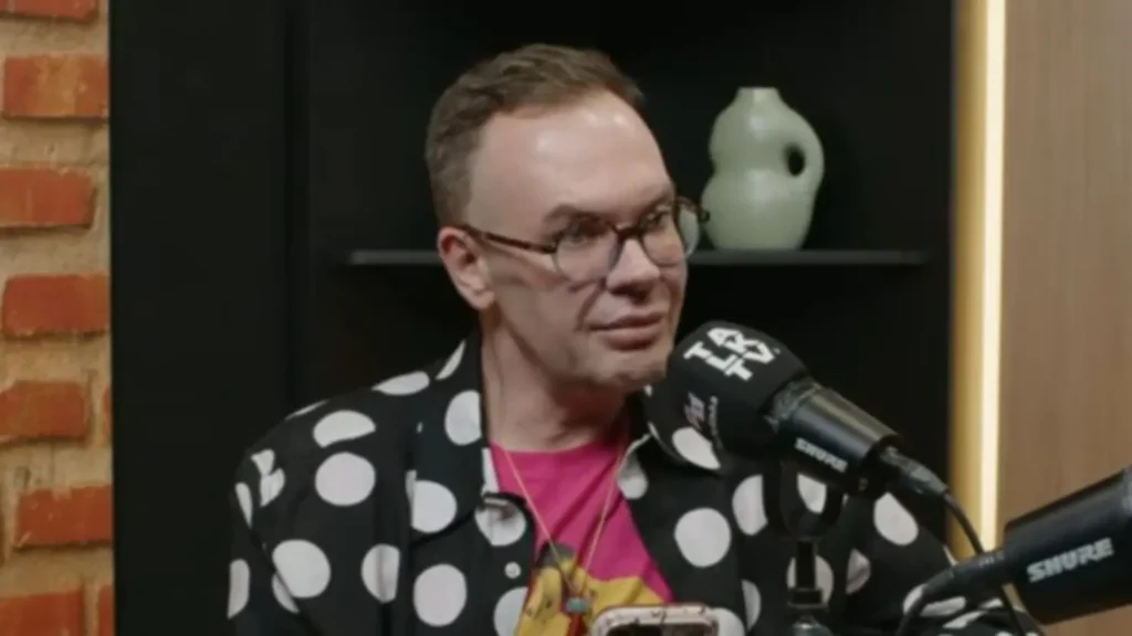 E grave Felipeh Campos e internado em hospital de SP