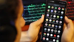 O ECA Digital é mais do que uma lei. É a expressão de um pacto social renovado que reconhece que os direitos de crianças e adolescentes devem ser garantidos em todos os espaços | Foto: Bruno Peres/ABr