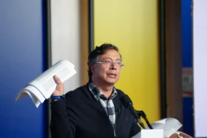 Investigações envolvem ligação com grupos criminosos durante a campanha presidencial de 2022