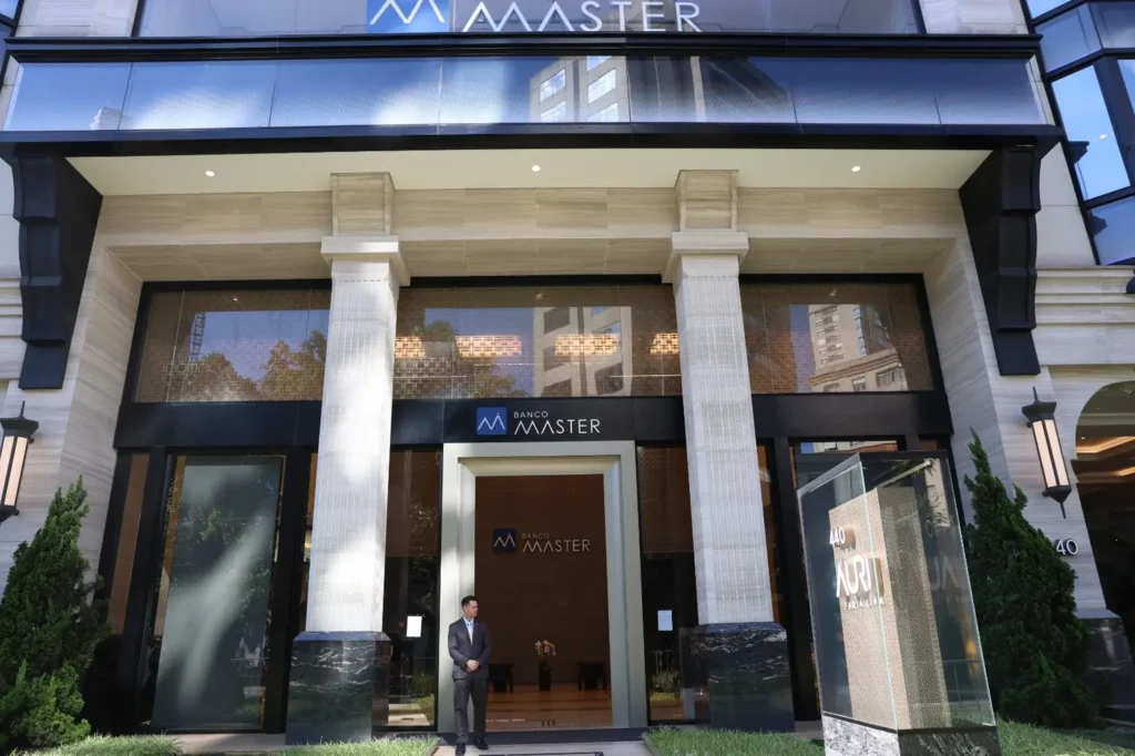 Master ( sede do master)