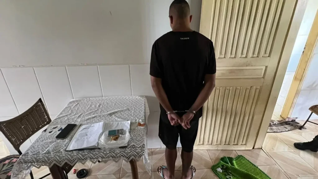 PCC ( Suspeito de integrar facção PCC é preso em operação )