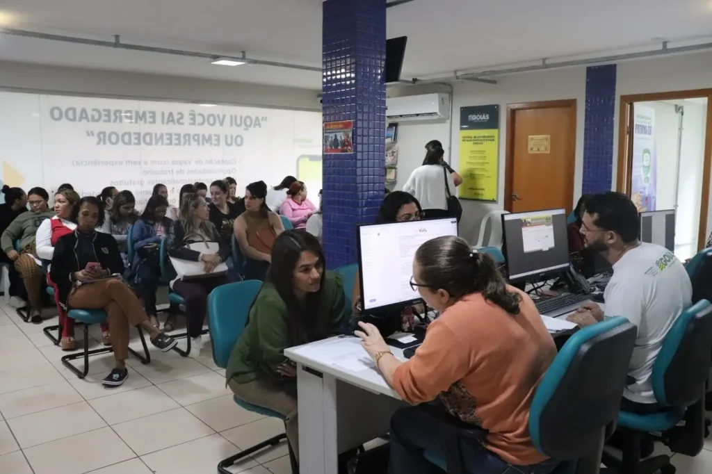 Feirão ( Feirão oferece oportunidades)