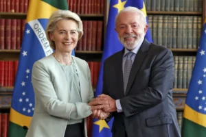 Presidente Lula e Ursula van der Leyen, em reunião no Palácio do Itamaraty antes da assinatura do acordo Mercosul-UE em janeiro de 2026