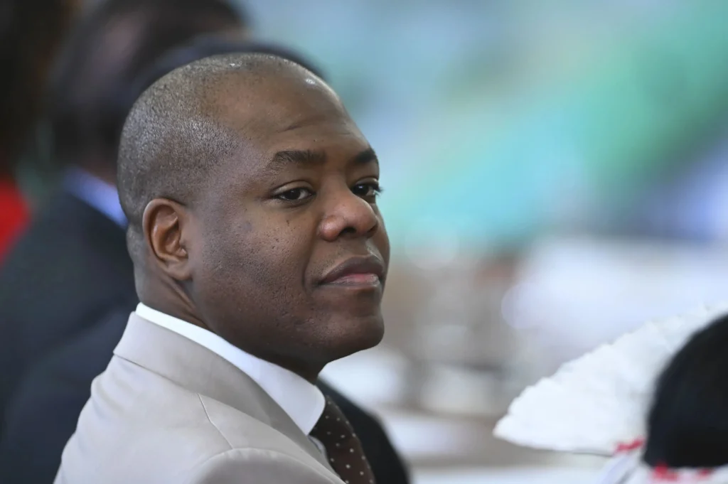 silvio almeida demitido