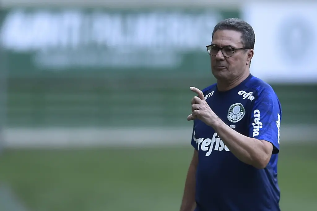 vanderlei luxemburgo e o atual treinador do palmeiras 1024x682 1