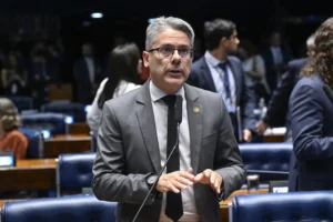Senador Alessandro Vieira