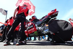 Marc Márquez admite falta de ritmo e descarta briga pelo título da MotoGP no momento