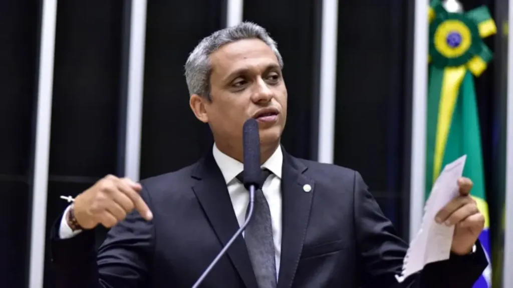 Gayer na tribuna da Câmara dos Deputados