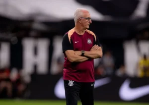 Últimos 5 técnicos da Seleção estão sem clube após saída de Dorival do Corinthians