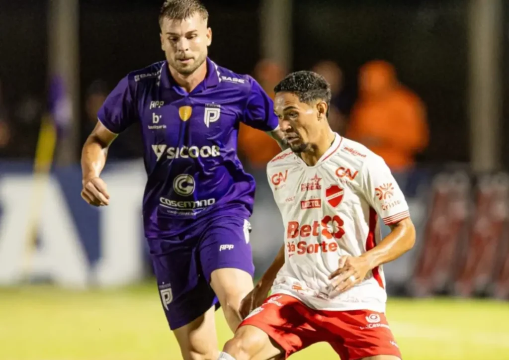 Vila Nova sofre empate nos acréscimos após jogo movimentado fora de casa