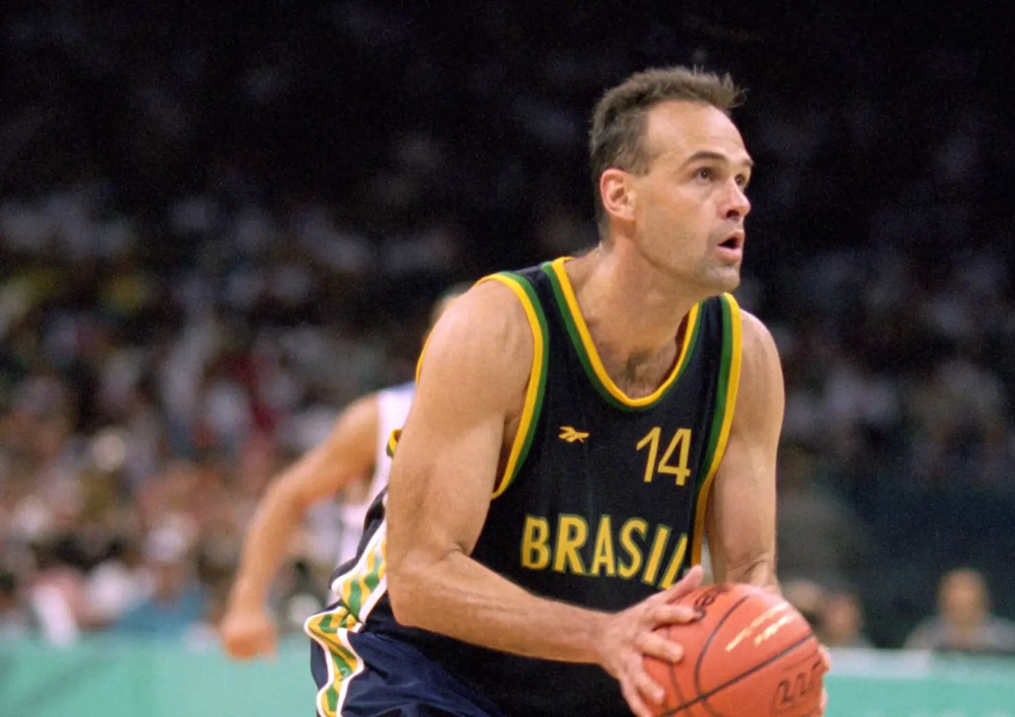 Oscar Schmidt, lenda do basquete mundial morre aos 68 anos