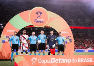 Sem gols, Athletico-PR e Atlético-GO empatam em Curitiba