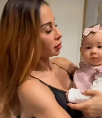 Bronquiolite que internou filha de Maíra Cardi acende alerta entre pais; saiba os sinais da doença